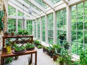 Zimné záhrady z hliníka: Výhody a možnosti dizajnu