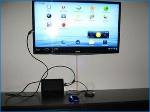 Ako pripojiť tablet na TV cez USB?