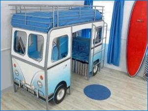 Poschodová posteľ vo forme autobusu