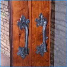 Kľučky kované dvere: Vlastnosti a odrody