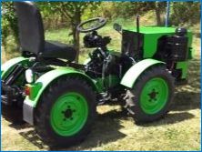 Vlastnosti českých mini traktorov