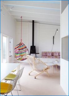 Závesné stoličky so stropom: Typy a výber