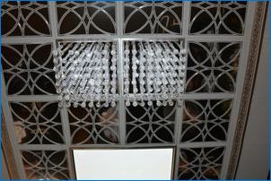 Kazetový strop v interiérovom dizajne
