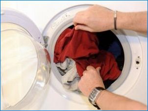 Prečo sa práčka zastaví počas umývania a čo robiť?