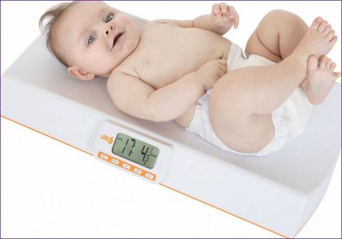 Hmotnosť dieťaťa v 5 mesiacoch: normy WHO, čo by mal byť chlapec a dievča