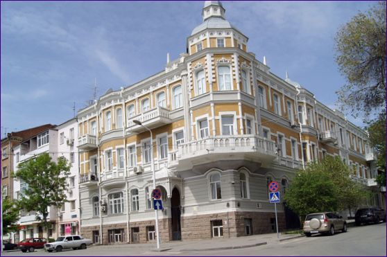 Dom Ivana Zvorykina