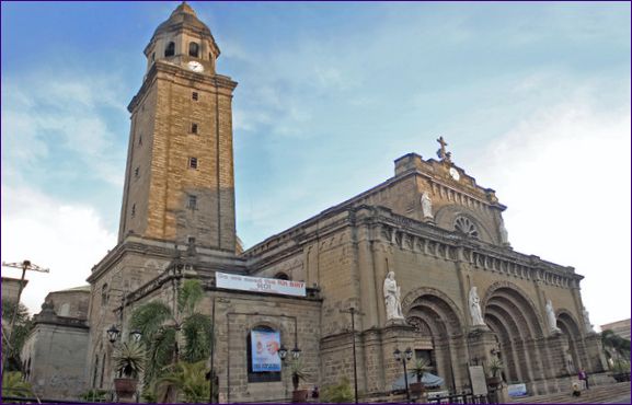 Katedrála v Manile